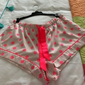 Womens sleepwear VS bottoms